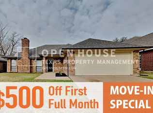 6102 Ivy Glen Dr, Arlington, TX 76017