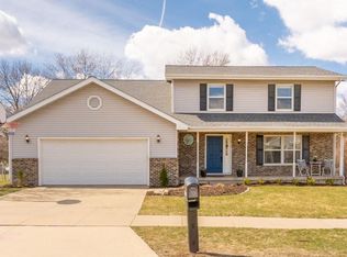 3819 Eastpark Rd, Cedar Falls, IA 50613