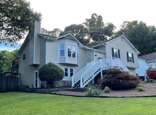 1752 Windchime Ct NW, Kennesaw, GA 30152