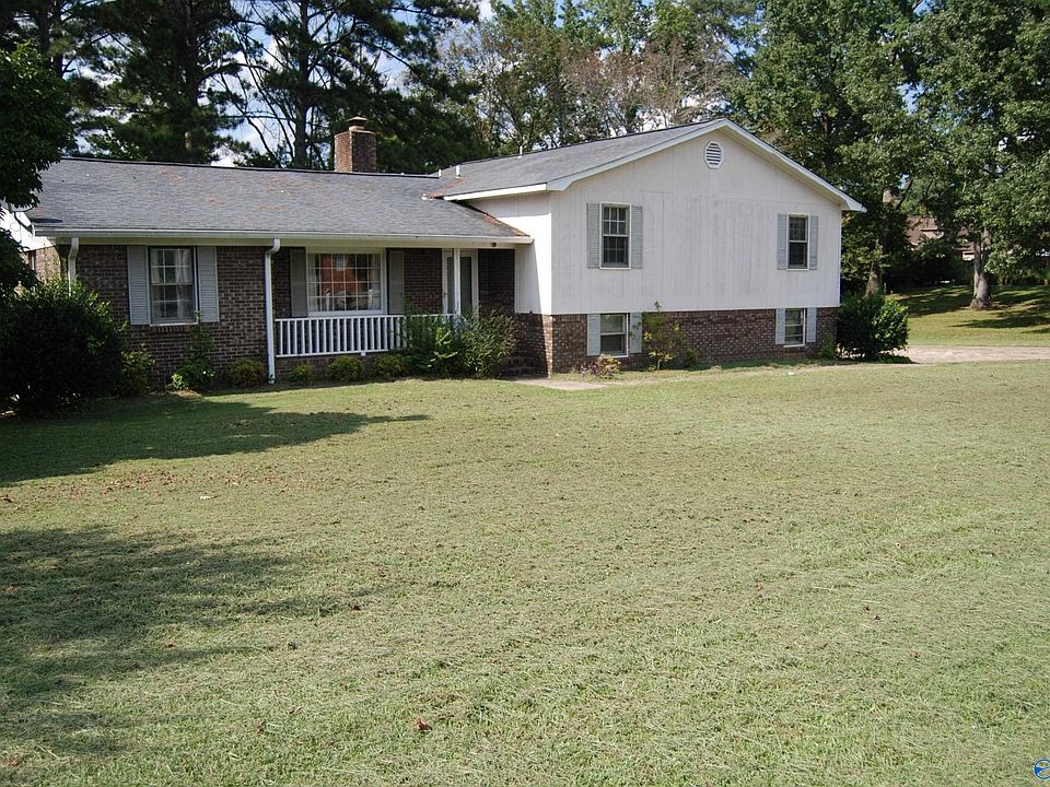 1st image of 709 Brookvale Way