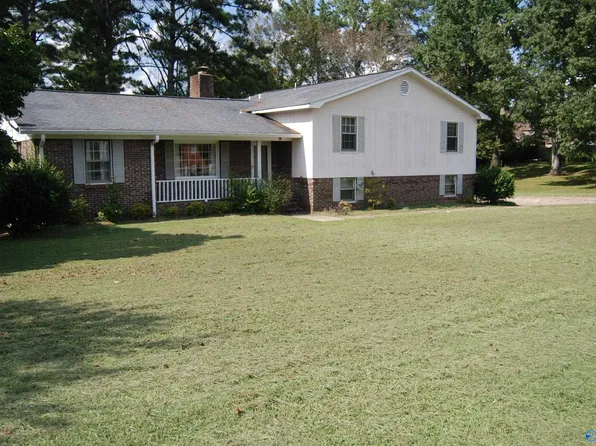 709 Brookvale Way, Attalla, AL 35954