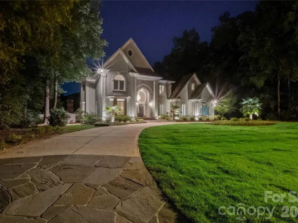 1873 Farrow Dr, Rock Hill, SC 29732