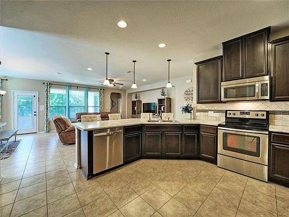 5th image of 1011 Grande Mesa Dr