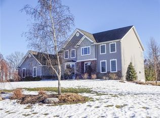 4032 Killarney Ln, Manlius, NY 13104