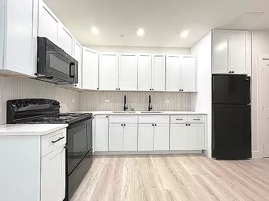 Rented by MADEHOME | media 13