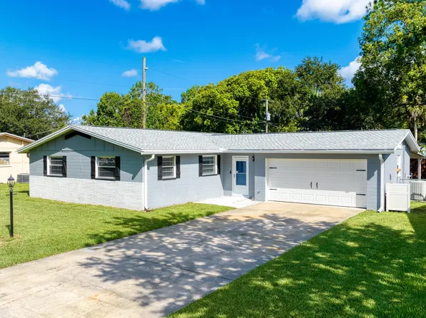 556 Gertrude Ln, South Daytona, FL 32119