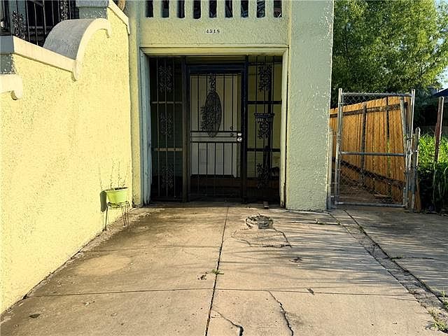 1st image of 4318 1/2 N Robertson St
