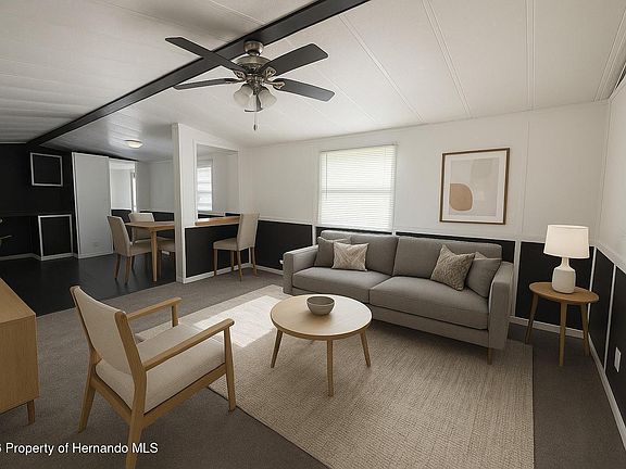 4th image of 9444 Loras St