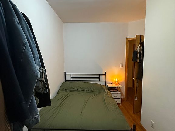 5th image of 85 Kenmare St APT 10