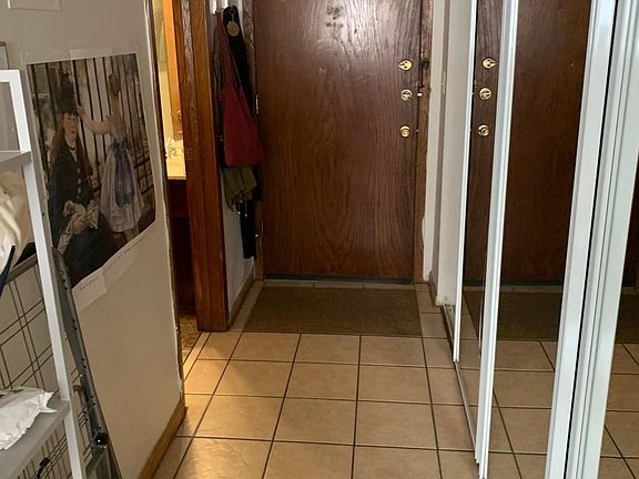 2nd image of 907 21st Ave SE #118