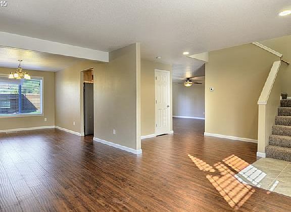 3rd image of 3810 NE 98th St
