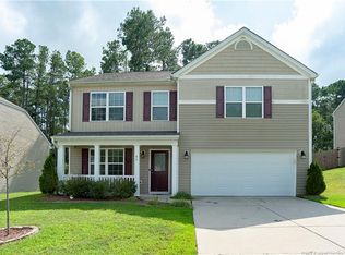 86 Stone Chase Way, Spring Lake, NC 28390