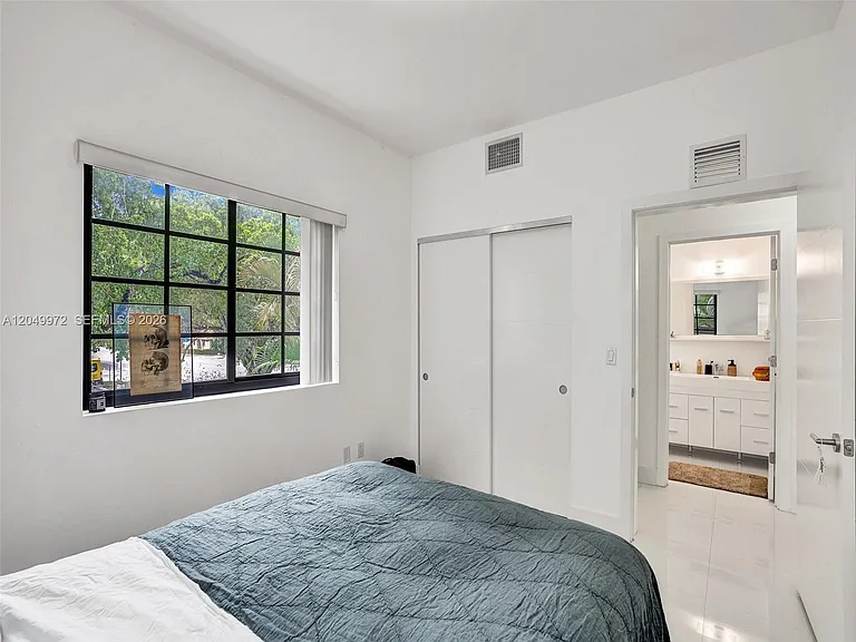 1901 S Le Jeune Rd #3 — Photo 10