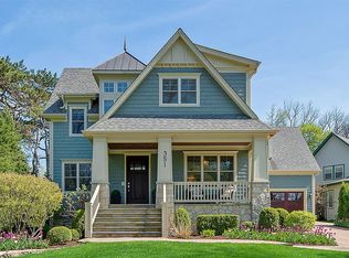 351 Western Ave, Clarendon Hills, IL 60514