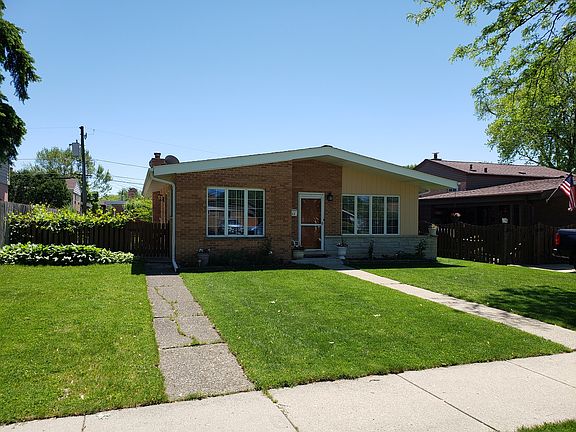 2nd image of 8513 W Clara Dr
