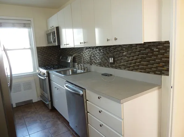251-25 71st Ave #110A, Bellerose, NY 11426
