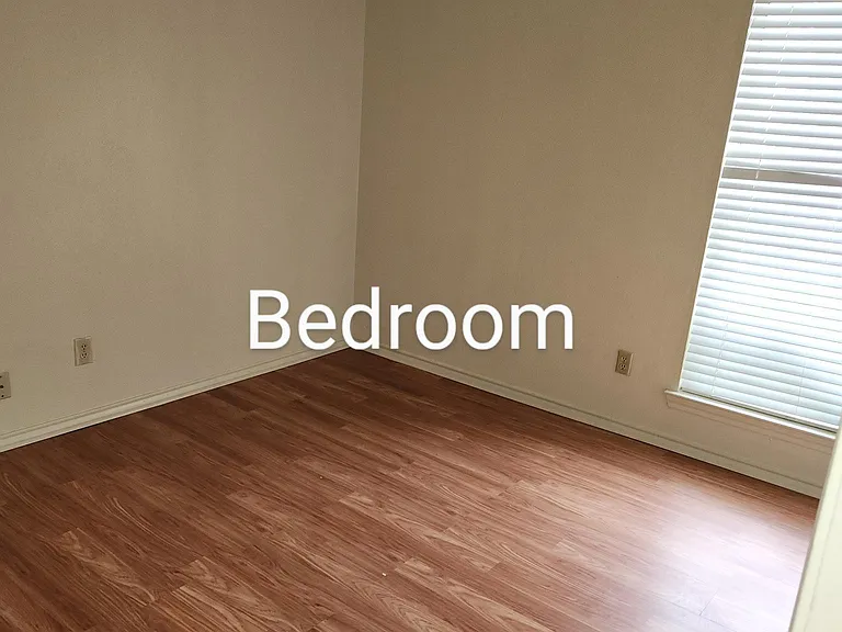 1802 Shoreline Dr — Photo 7