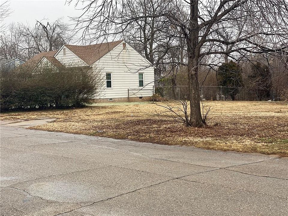 1st image of 2116 June Ln Lot 13