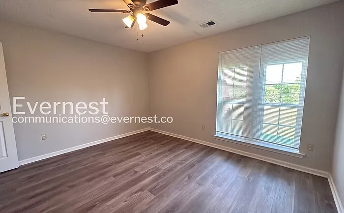 5669 Kaitlyn Dr W — Photo 22