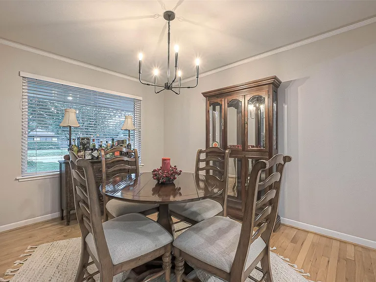 6414 Pineshade Ln — Photo 6