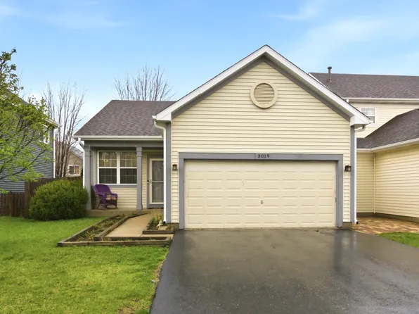 3019 W Nantucket Dr, Joliet, IL 60435