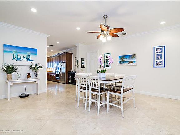 5th image of 251 Alhambra Pl