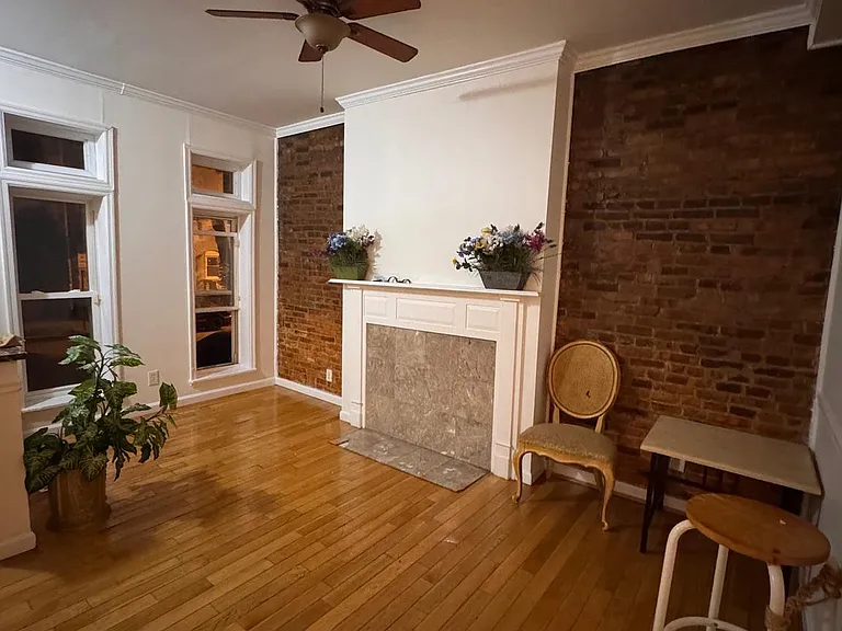 1009 W Fayette St — Photo 9