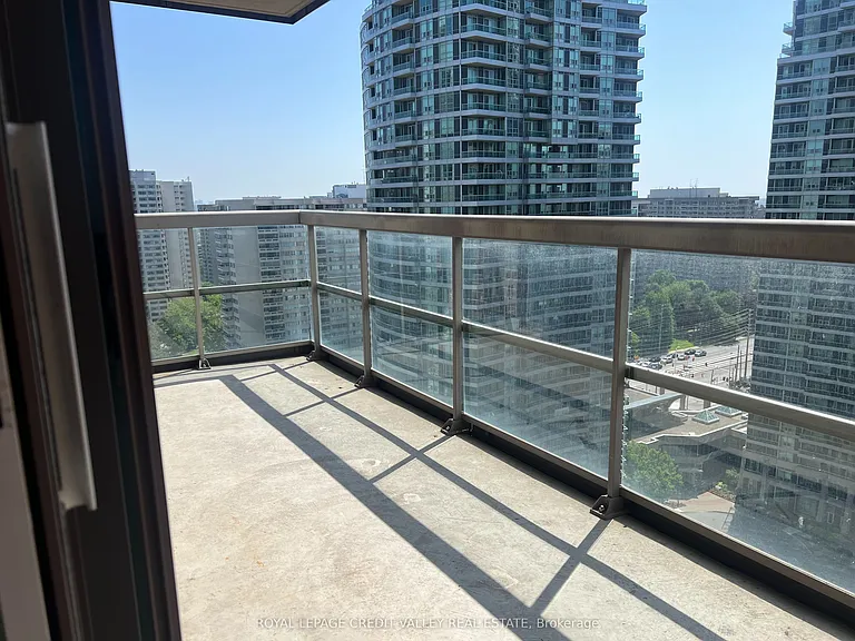 156 Enfield Pl #2205 — Photo 26