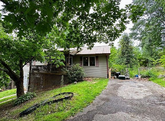 2nd image of 159 Shady Acres Ln