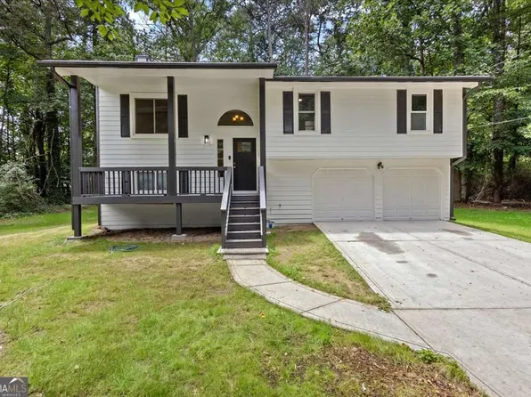 2152 Cedar Creek Ln, Lithia Springs, GA 30122