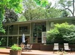 1388 Ridge Ave, Muskegon, MI 49441