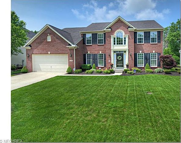 1st image of 2816 Ambridge Dr