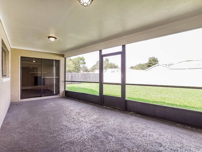 1014 Dishman Loop — Photo 9