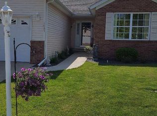 1605 W Geneva Rd, Peoria, IL 61615