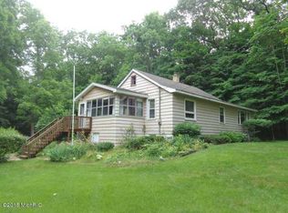 65785 Conrad Rd, Edwardsburg, MI 49112