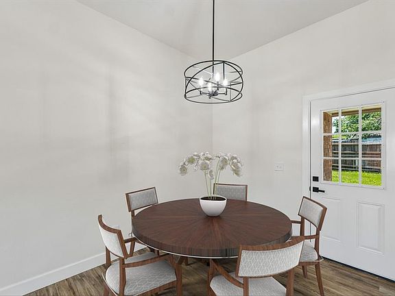 5th image of 3424 SW 29th Pl