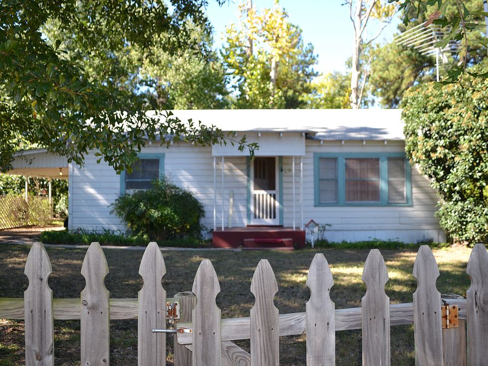 1st image of 2709 Hale St