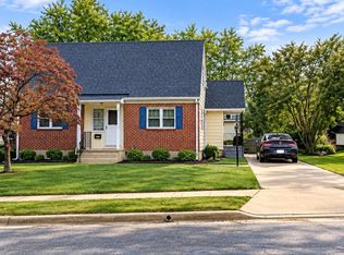 6243 Gilston Park Rd, Catonsville, MD 21228