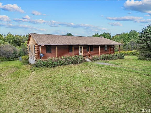4th image of 788 Centerville Rd