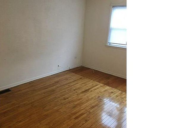 2nd image of 8846 S Houston Ave APT 1