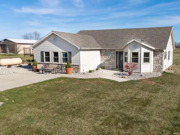5985 County Road 75, Saint Joe, IN 46785