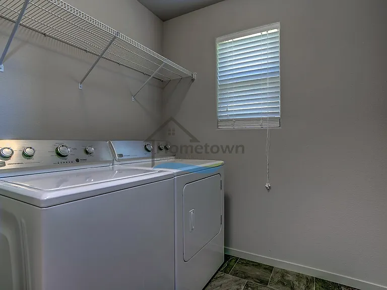 1847 N Clark Fork Pkwy — Photo 14
