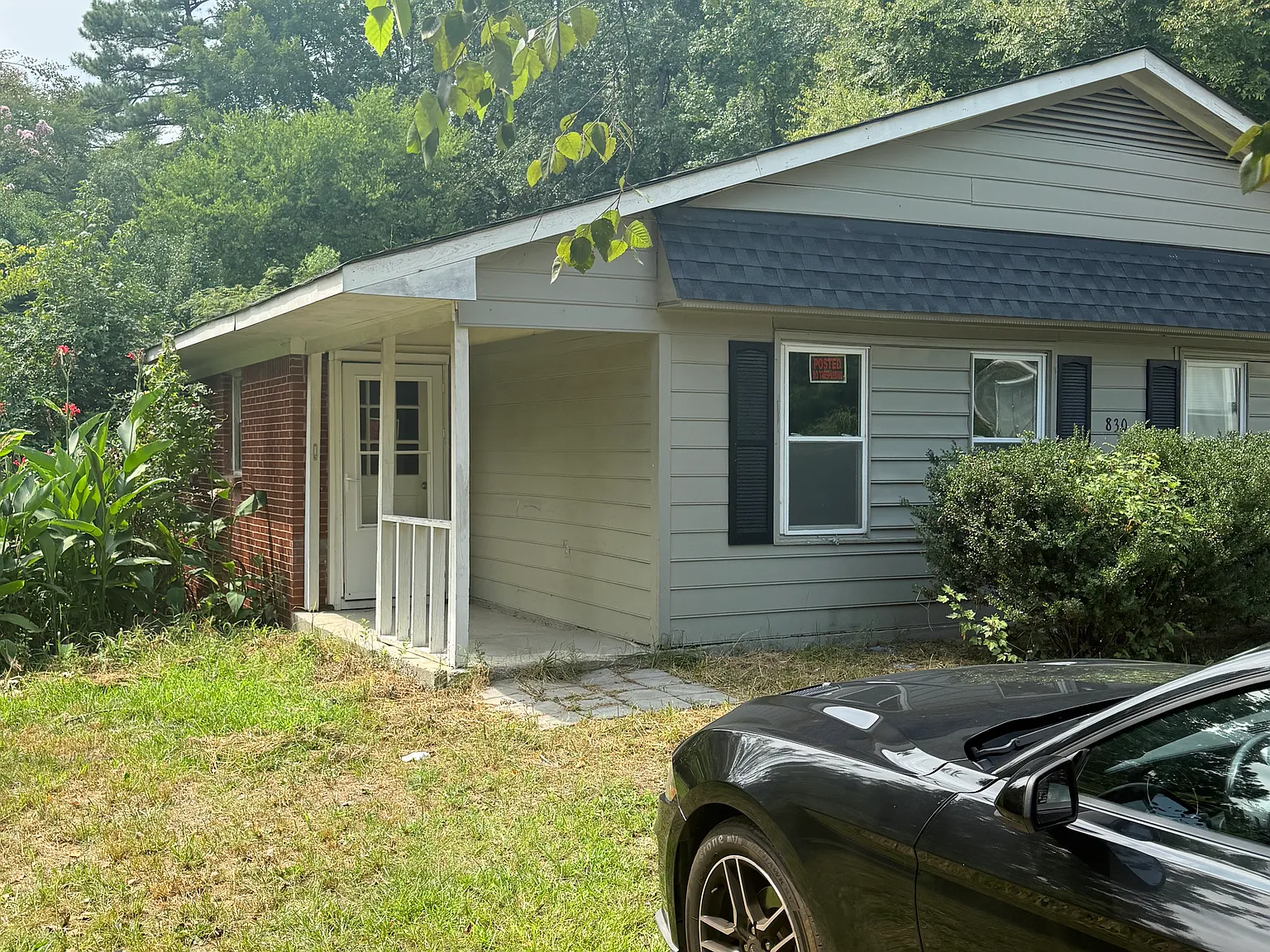 2 bed, 1.5 bath, 1015 sqft, $1,350 — Photo 2