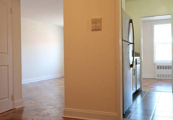 2nd image of 26 Ebbitts St APT 6D