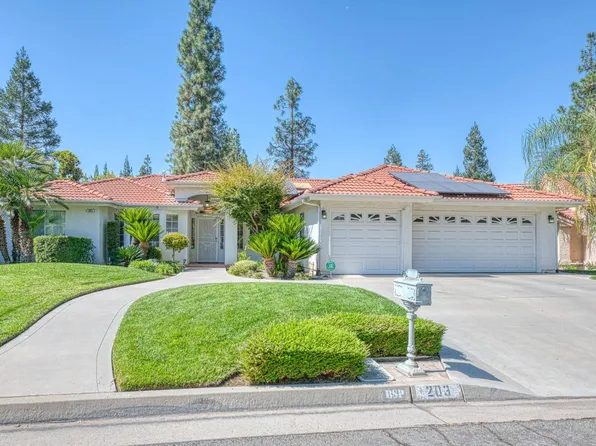 203 W Brier Cir, Fresno, CA 93711