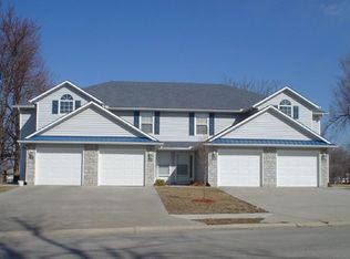 3317 SW Iron Creek Dr, Blue Springs, MO 64015
