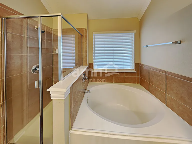 316 Stormydale Ln — Photo 13