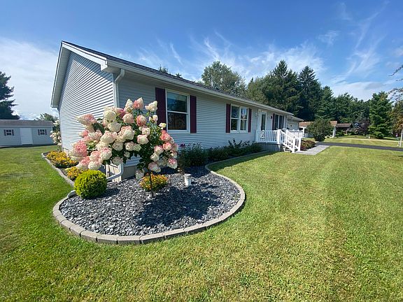2nd image of 3222 S Manorway Dr