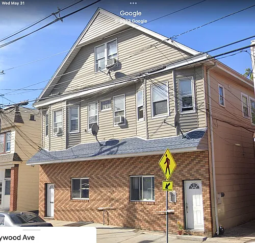 237 Hollywood Ave #4 Photo 1