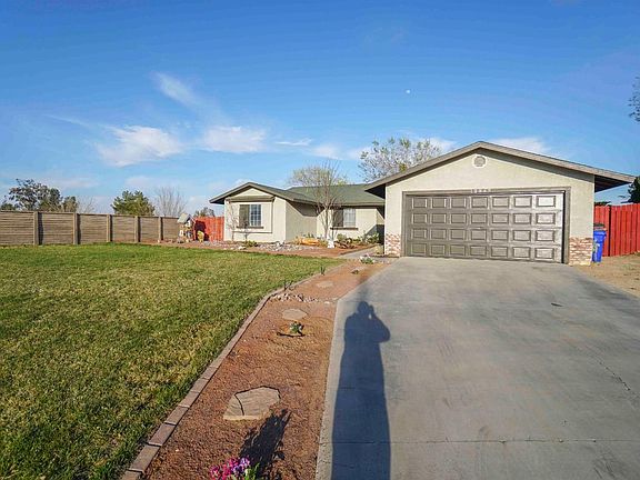 2nd image of 12885 Amber Creek Cir